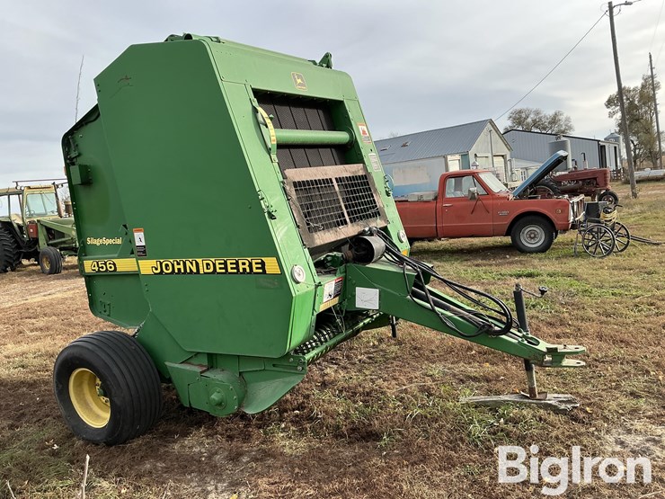 john-deere-456-image-4