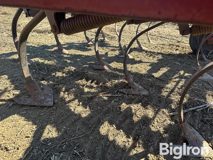 international-4500-image-15