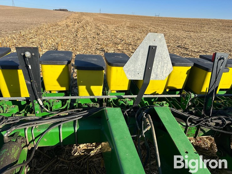 john-deere-1780-image-17