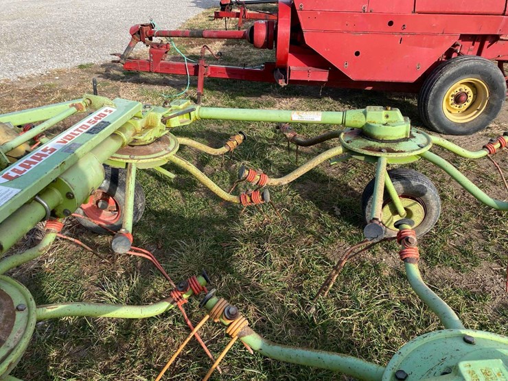 claas-volto-540-image-7