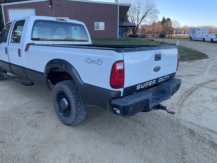 ford-f250-xl-image-18
