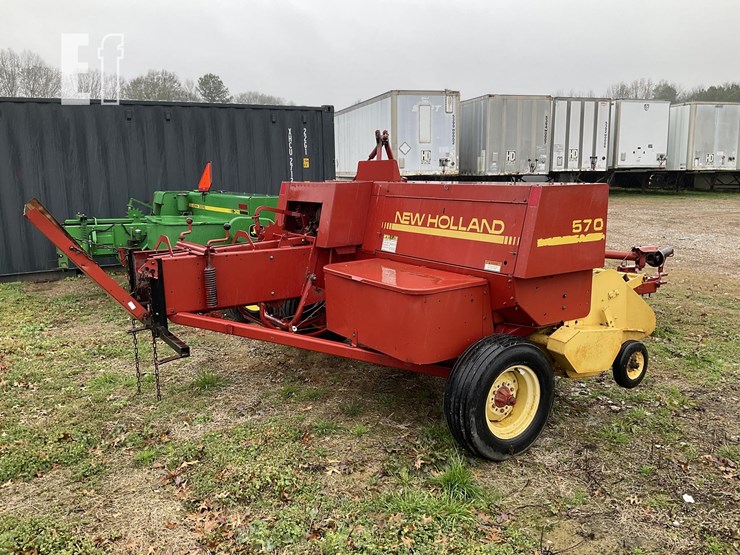 new-holland-570-image-4