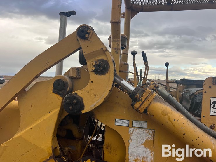 caterpillar-955-image-11