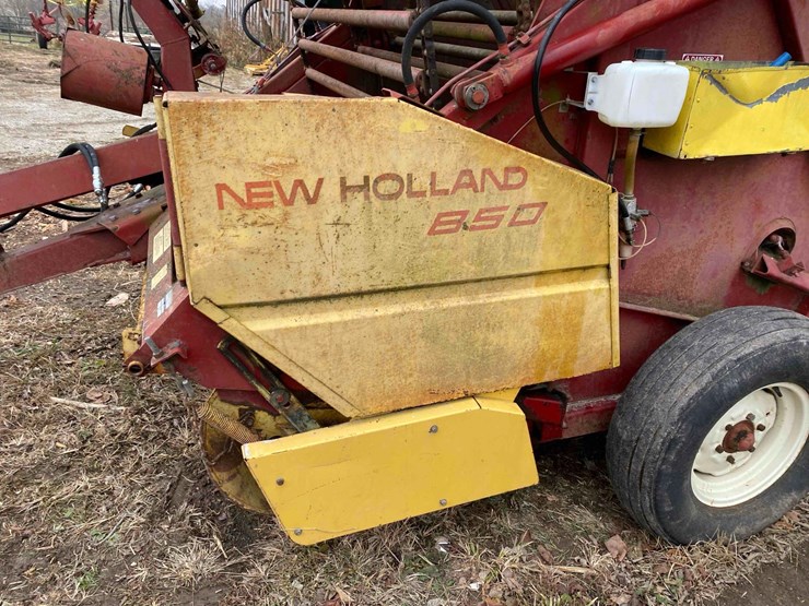 new-holland-850-image-6