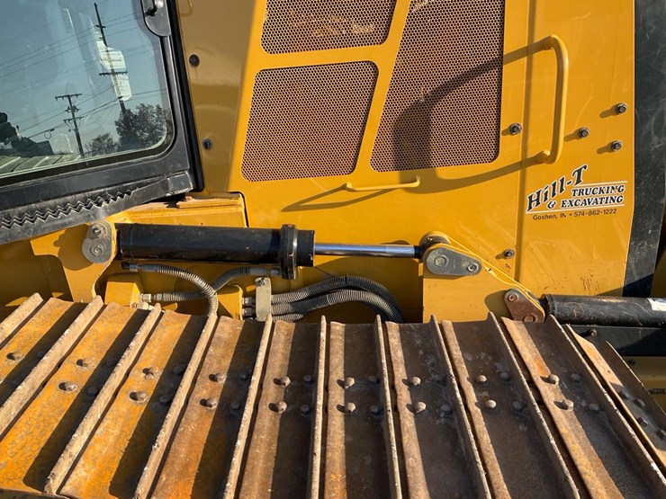 caterpillar-d3k2-lgp-image-42