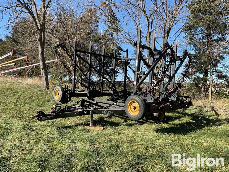precision-planting-inc-3200-rolling-harrow-image-1