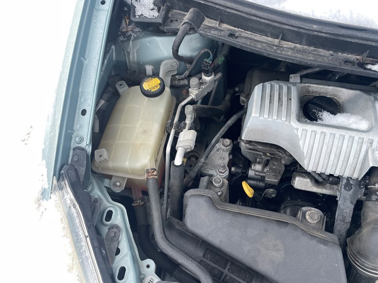 #1155-•-2013-toyota-prius-hybrid-(has-mn-title-in-delay)-image-12