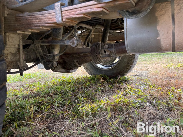 2011-ford-f350-image-16