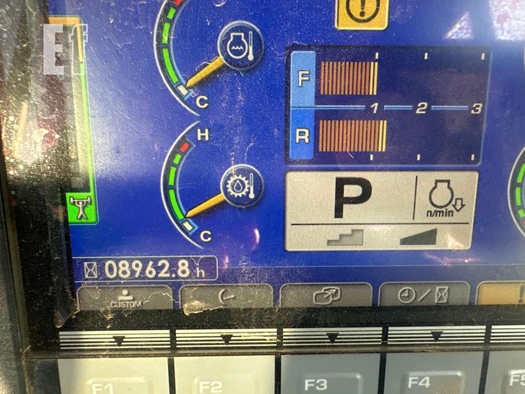 2019-komatsu-d51pxi-24-image-31