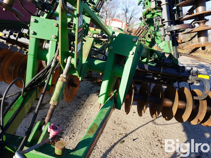 john-deere-726-image-14