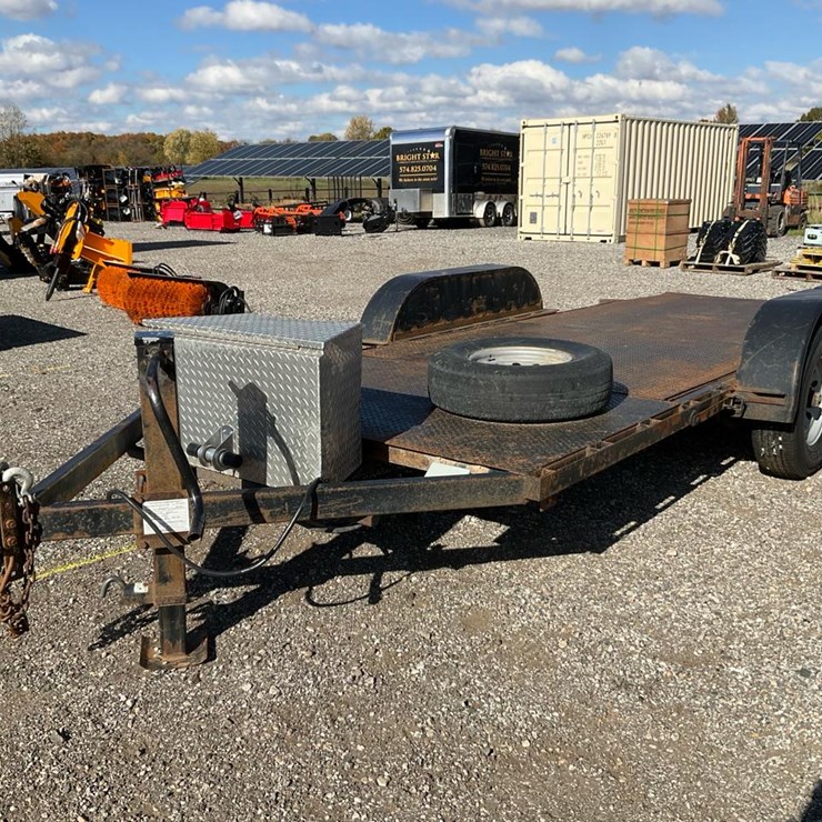 #2200 • 2015 EX Hauler 718T Tilt Trailer
