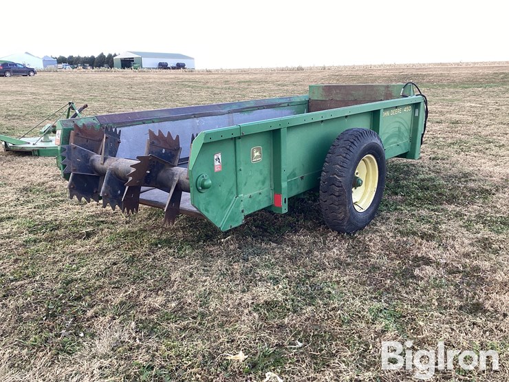 john-deere-450-image-5