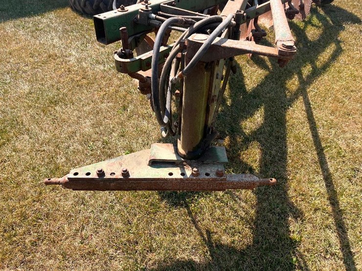 john-deere-5-image-3