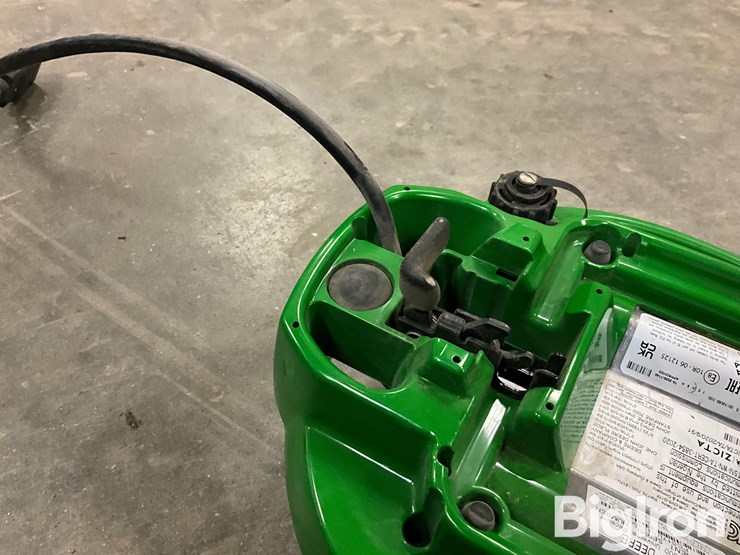 john-deere-7000-image-14