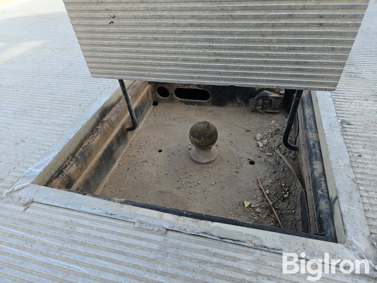 2014-chevrolet-k1500-image-9