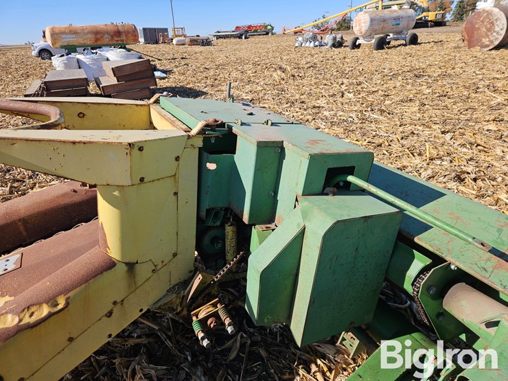 john-deere-35-image-17