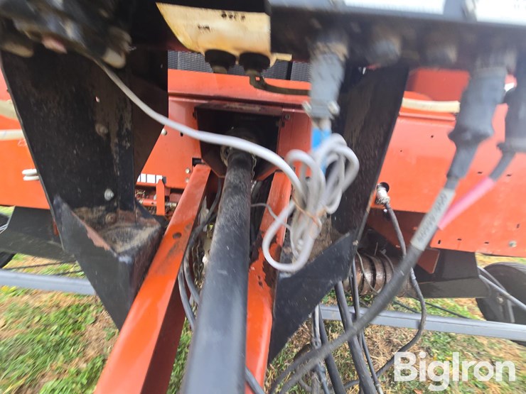 massey-ferguson-2756-image-11