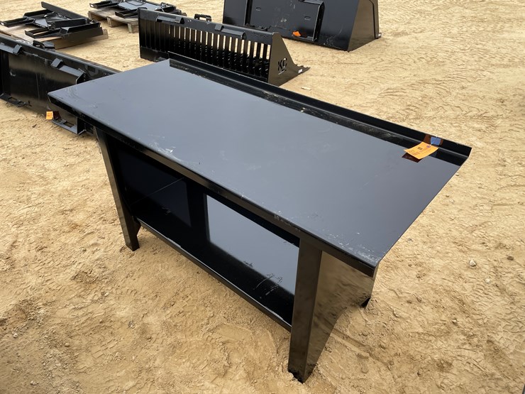 #2557-•-new-kc-60"-metal-work-bench-image-3