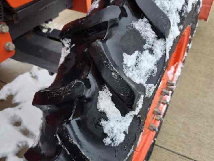 kubota-m7060-image-30