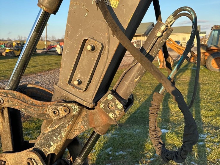 volvo-bl70b-image-17