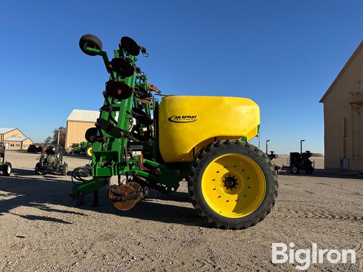 john-deere-2630-image-8