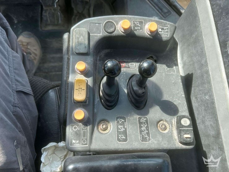 caterpillar-972m-image-22