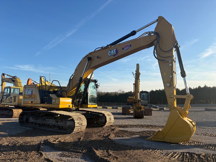 caterpillar-330-image-32