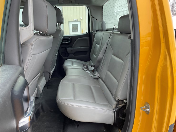 2014-chevrolet-1500-image-33