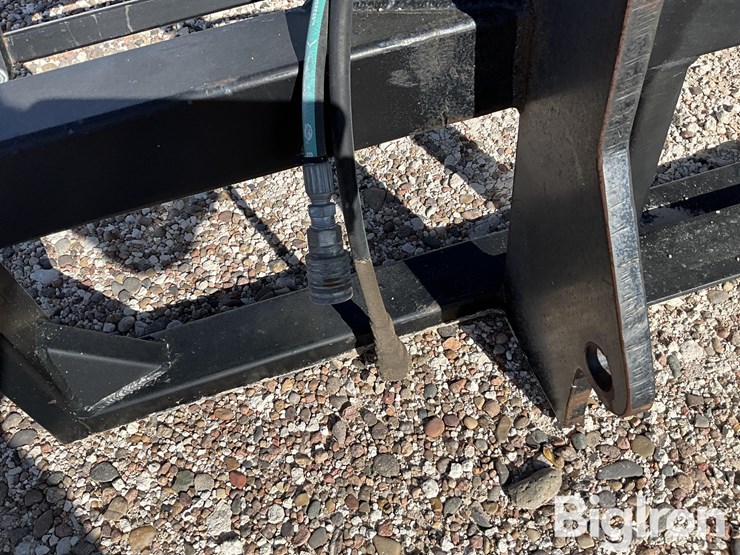 new-holland-99-image-10