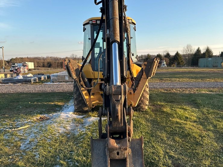 volvo-bl70b-image-13