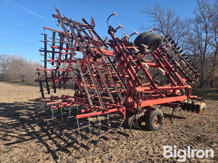 case-ih-4200-image-5