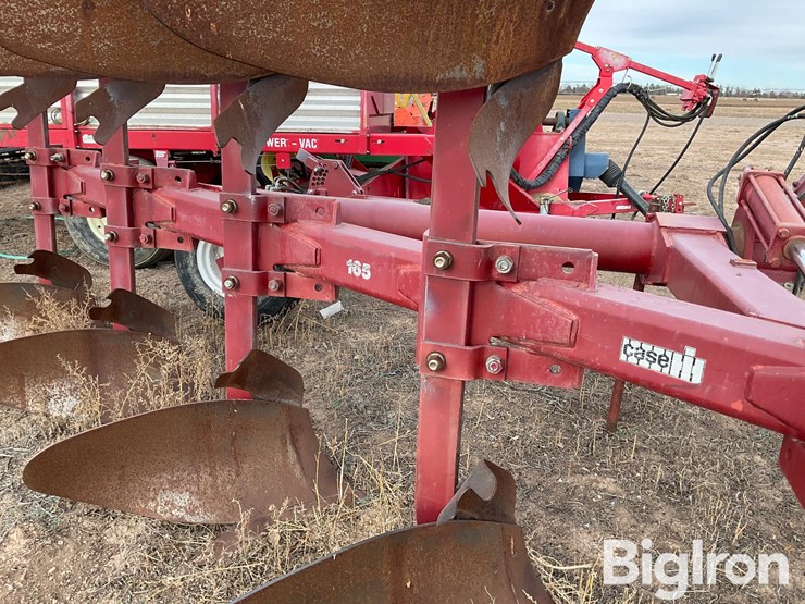 case-ih-165-image-13