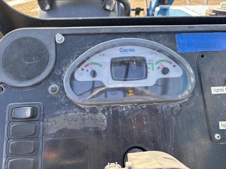 2018-genie-gth1056-image-32