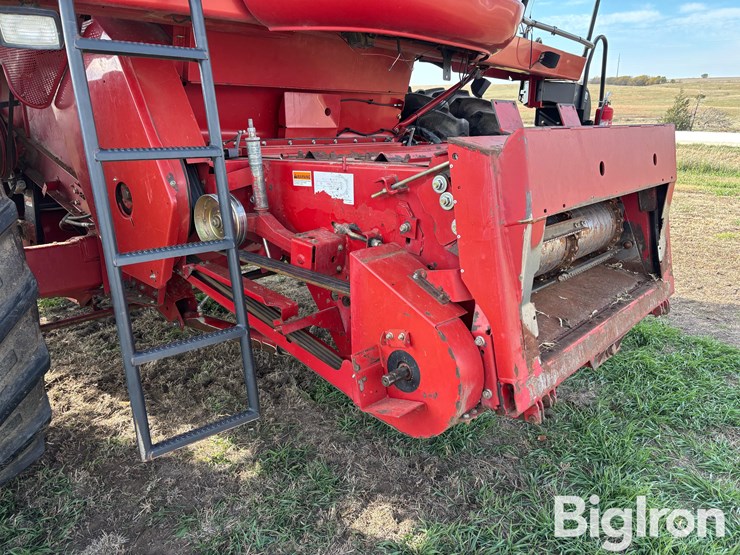 case-ih-2588-image-9