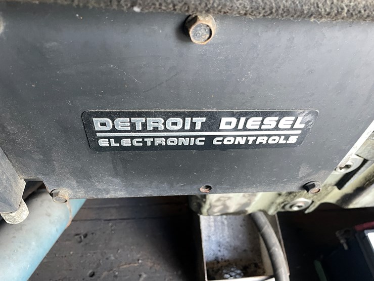 trailmobile-van-trailer-image-22