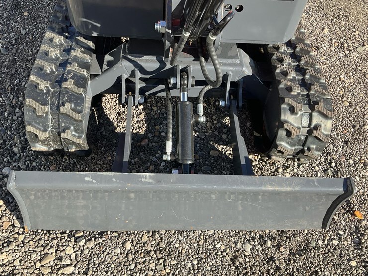 #1612-•-ats-rt12r-mini-excavator-image-5