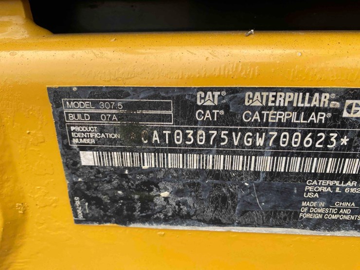 caterpillar-307.5-image-58