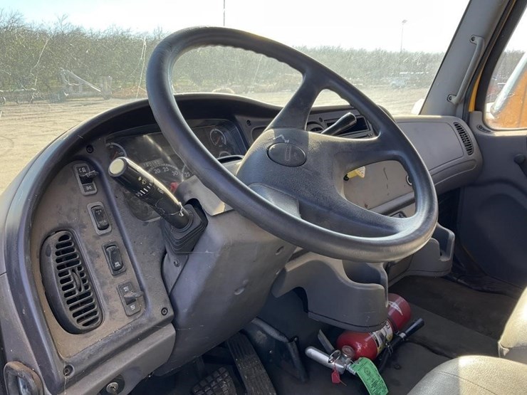 2006-caterpillar-c7-image-16