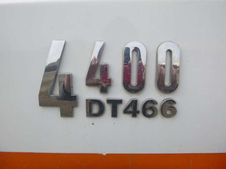 international-durastar-4400-image-22