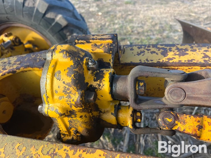 caterpillar-12g-image-15