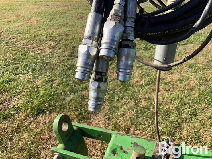 2006-john-deere-1590-image-12