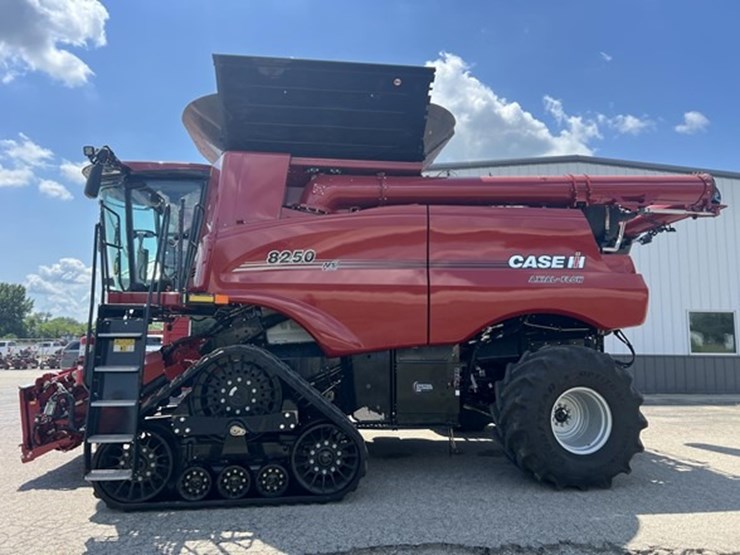 case-ih-8250-image-4