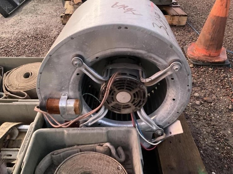 pallet-of-ratchet-straps-&-blower-image-7