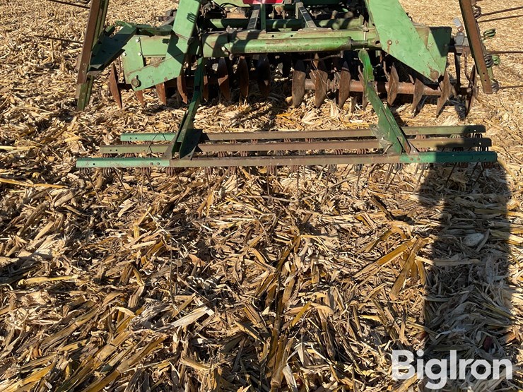 john-deere-235-image-20