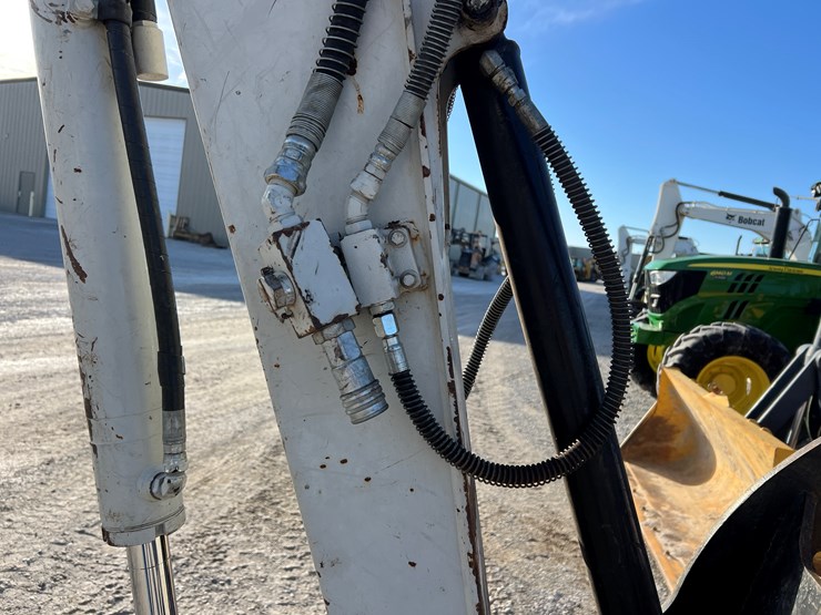 takeuchi-tb260-image-23