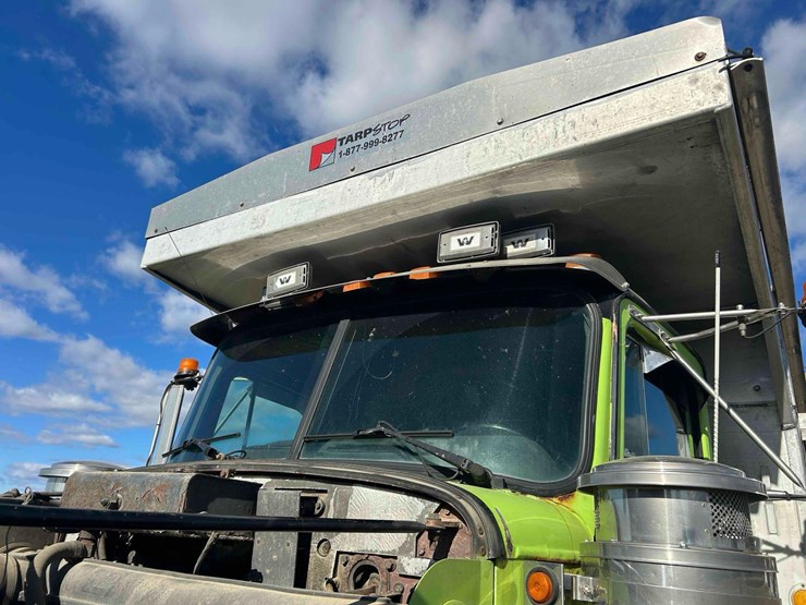 western-star-4964f-image-24