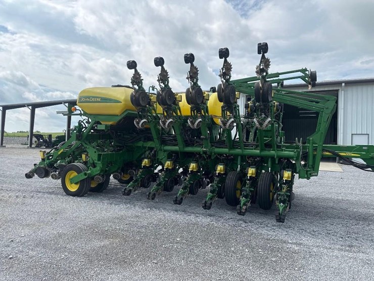 john-deere-1790-image-9