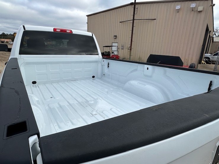 2022-dodge-ram-2500-image-10