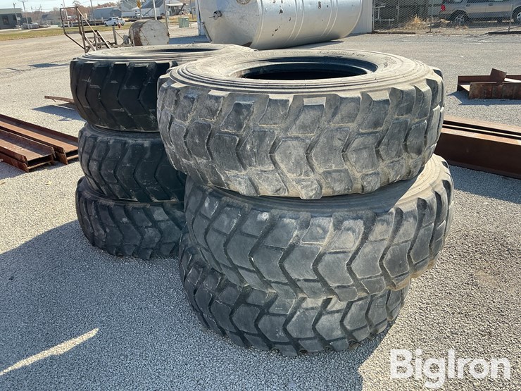 bridgestone-17.5r25-grader-tires-image-1