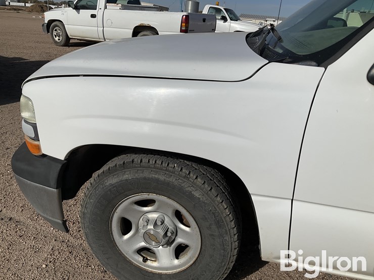 2002-chevrolet-1500-image-9